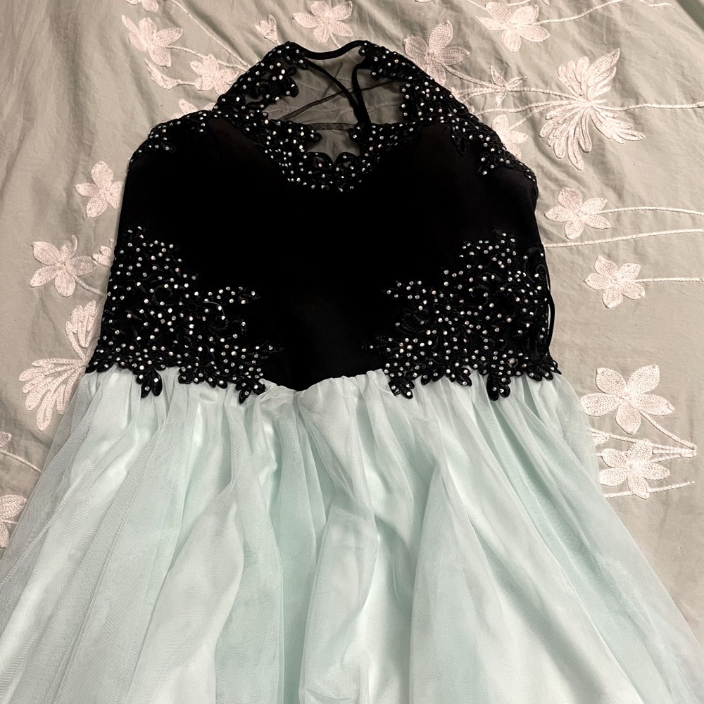 Stunning homecoming dress